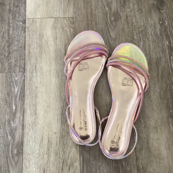 Call it Spring rose gold rhinestone flat sandal size 8.5 - Picture 4 of 4